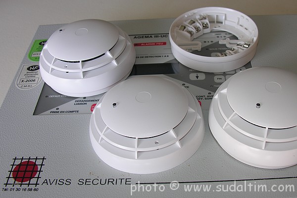 AVISS CT 3002 O D�tecteur optique de fum�e conventionnel