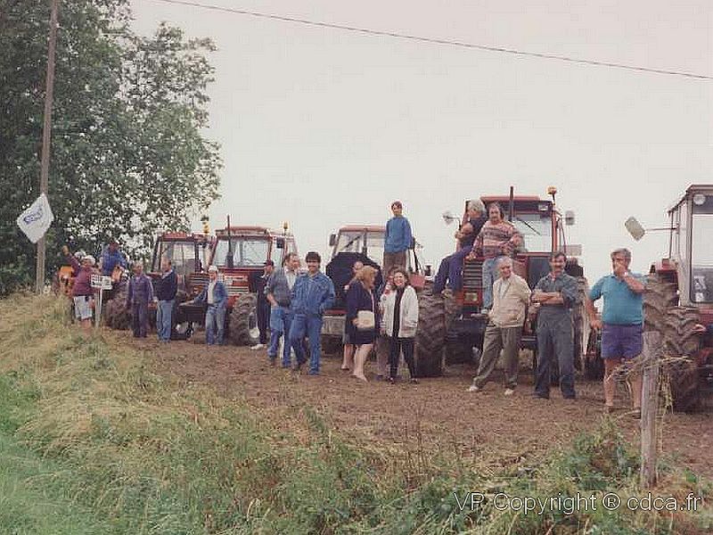 CDCA Le Carlaret, Hameau d'Esparvie, Arige, Manifestation pour la dfense des agriculteurs, Juin 1994 - Image : VP 66
