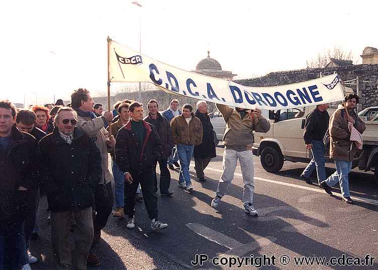 CDCA Bordeaux, Gironde, Aquitaine, Manifestation pour la dfense des artisans et commerants, Novembre1993 - Image : JP 65