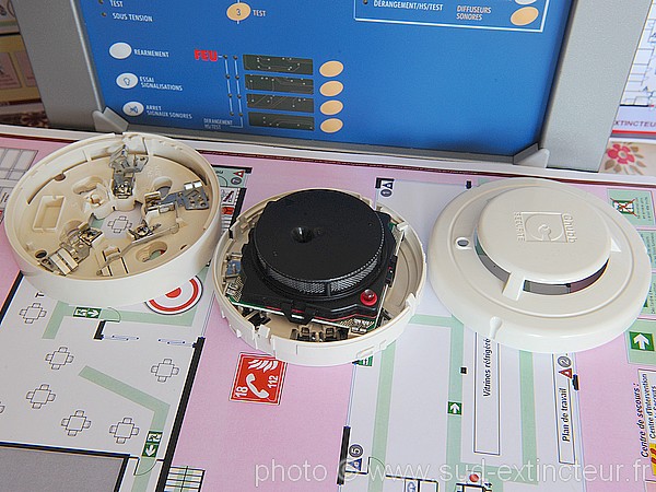 CHUBB C.Scan+O d�tecteur optique de fum�e, vue �clat�e