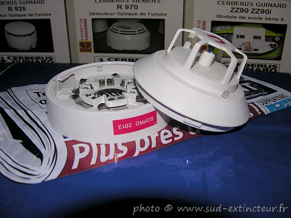 UNIVERSAL DET D�tecteur thermov�locim�trique conventionnel