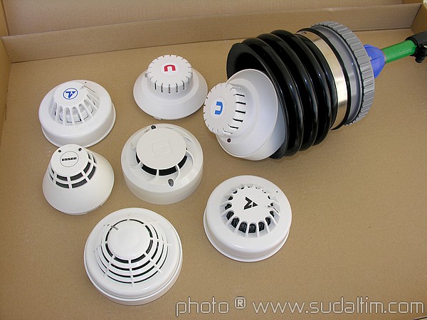 CHUBB C.Scan+O d�tecteur optique de fum�e, vue �clat�e